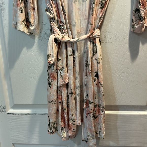 Posh Peanut Pink Rose Floral Bamboo Robe M Bathrobe Nursing Maternity - Picture 6 of 8
